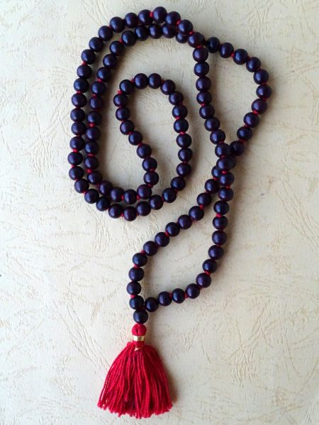 Rosewood Necklace - Tradicional Style